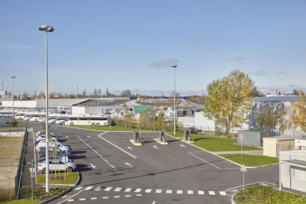 Depot-cars-Strasbourg _001_ptt.jpg